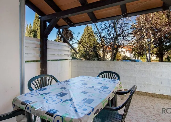 아파트 Rona Porat 2 포레치